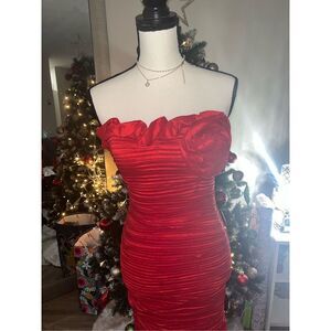 VINTAGE RED RUFFLE DRESS 